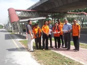 梳邦市议会耗5万       柯瓦芝班路建候车亭