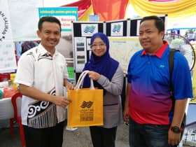 雪社区农地计划 荒废地变“黄金地”