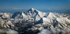 Pemandu pendakian pecah rekod sendiri daki Gunung Everest 29 kali