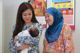 Tengku Permaisuri Selangor lawat bayi lelaki ditinggalkan