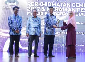152 warga kerja MBPJ terima Anugerah Perkhidmatan Cemerlang