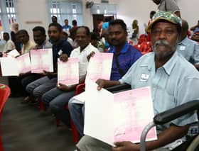 31 keluarga terima hak milik tanah