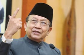 Rais Yatim dilantik speaker Dewan Negara ke-18