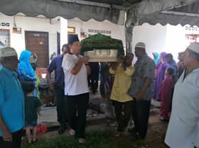 Khairuddin lancar 'gencatan senjata' hadiri upacara pengkebumian