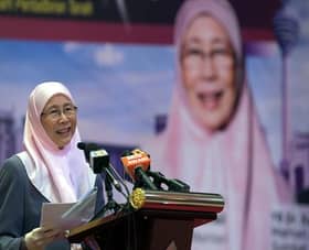 Wan Azizah ketuai delegasi ke Persidangan Kemuncak Islam