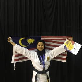 Dua pelajar UNISEL raih pingat Taekwando Terbuka