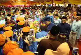 Ribuan rakyat meriahkan Jamuan Hi-Tea Sultan Selangor