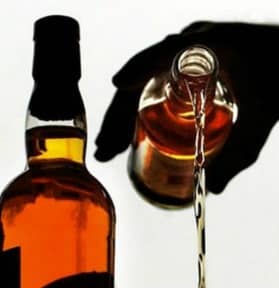 Polis rampas minuman keras RM1.6 juta tanpa cukai