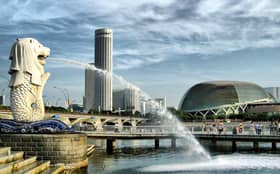 Parlimen Singapura lulus undang-undang berita palsu