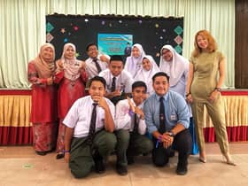 140 pelajar tamat program 'Schoolheroes English Class'