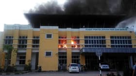 Pejabat pusat penyelidikan MARDI terbakar