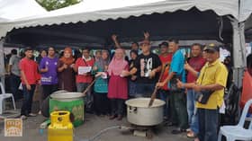 DUN Permatang edar lebih 6,000 bubur lambuk