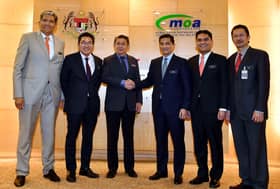 Azmin: Kerajaan fokus selesai isu "mismatch" pekerjaan