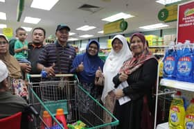 600 penduduk raih manfaat Jom Shopping Perayaan