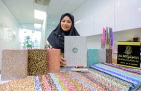 Al-Quran unik tawar pelbagai jenis reka bentuk, warna