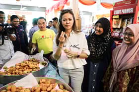 Tengku Permaisuri Norashikin rasai keenakan bahulu Masri