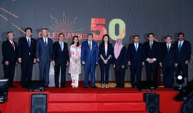 Sultan Selangor berkenan rai 50 tahun Toyota di Malaysia