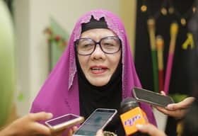 Zurinah terkilan pihak pertikai elaun sasterawan