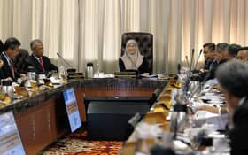 Enam langkah jangka pendek atasi kesesakan di pintu masuk negara