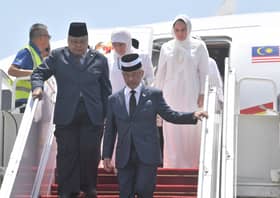Hamparan merah sambut Agong di Brunei