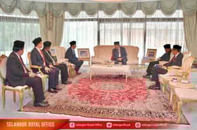 Sultan Selangor berkenan menerima menghadap empat EXCO negeri