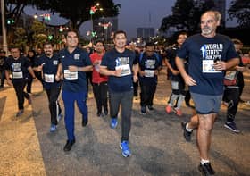 Azmin kecam Anggota Parlimen Pasir Gudang desak PM berundur