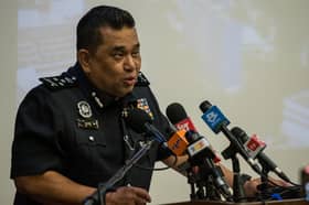 Jangan jual, beli topeng muka logo tentera, polis - Bukit Aman