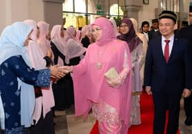 Jadi duta Islam dalam mencari keredaan Illahi