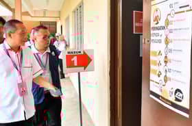 Calon PRK Tanjung Piai tinjau pengundian awal