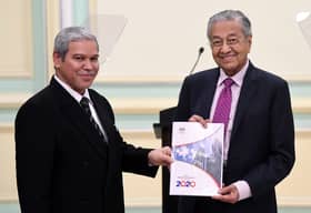 Dr Mahathir umum pakej rangsangan ekonomi RM20 bilion