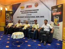 Hafizh Syahrin terima tajaan UMW Grantt International Sdn Bhd