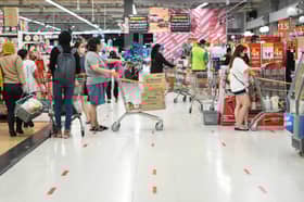 MCO Day 7: Focus on social distancing at public markets, grocery stores