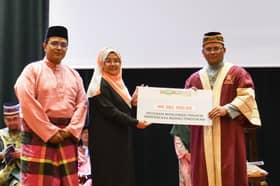 Catat keputusan terbaik, dua pelajar tahfiz ditaja lanjut pelajaran