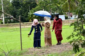 Rakyat boleh balik beraya di kampung - PM