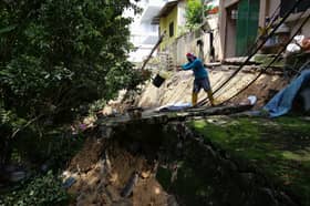 MPAJ pasang besi penahan di kawasan tanah runtuh Bukit Antarabangsa