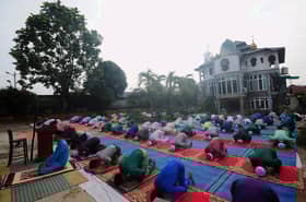 Jangan jadikan tongkat khutbah bahan lawak