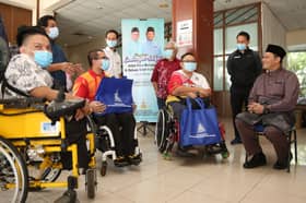 200 bekas, atlet para negara terima sumbangan raya