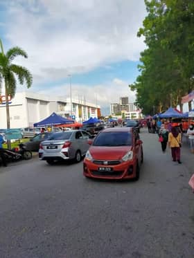 Operasi tanpa kebenaran, MPKj arah 40 penjaja henti niaga