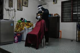 Tukang gunting rambut digalak jalani saringan Covid-19 sukarela