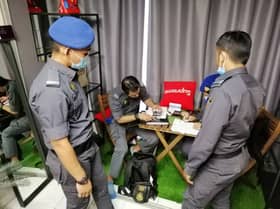 Barangan dikhuatiri tiruan, waspada berbelanja di laman sosial