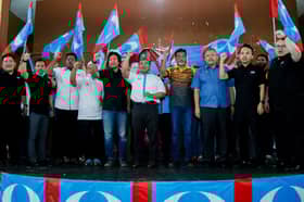 15-வது பொதுத் தேர்தலில் அம்பாங் மற்றும் கோம்பாக் நாடாளுமன்றத் தொகுதிகளை பிகேஆர் கைப்பற்றும்- அமிருடின் ஷாரி