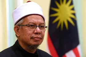 Friday prayers allowed in suitable surau, halls