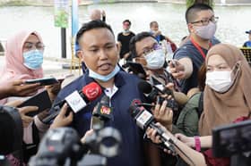 Halang lalu lintas, MBSA sita barang niaga di Sungai Buloh