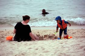 Penjarakan fizikal: Polis cadang had pengunjung ke Teluk Cempedak