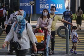 Omicron: Duduk rumah atas inisiatif sendiri, tak perlu tunggu arahan kerajaan, kata pakar