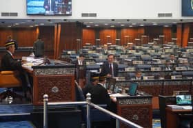 Anwar: Kerajaan lemah, turuti gaya BN abai demokrasi