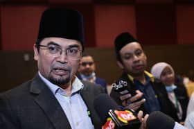 Jais kesal hantaran tidak tepat, wujud tanggapan tidak baik