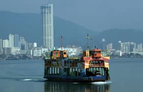 Penang entrepreneur ventures into live broadcasting to sell lanterns amid pandemic