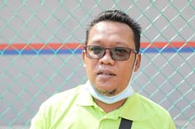 KRT Golden Villa bantu agih air kepada penduduk