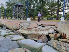 Benteng pecah, orang ramai digesa jauhi Pantai Morib